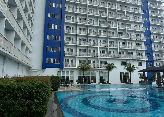Aparthotel The Only Double Unit At Sun Residences Qc 4*