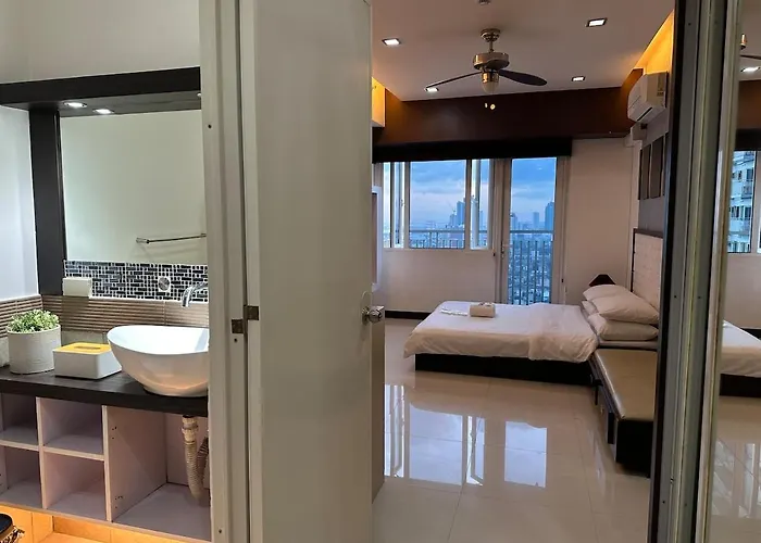 The Only Double Unit At Sun Residences Qc Aparthotel 4*